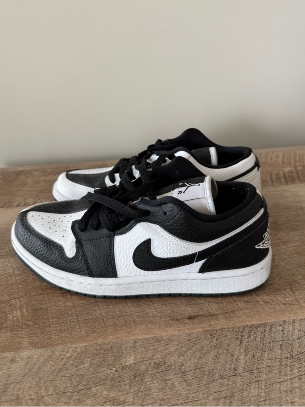 Nike Air Jordan 1 Low SE Black & White Low-Top Sneakers
